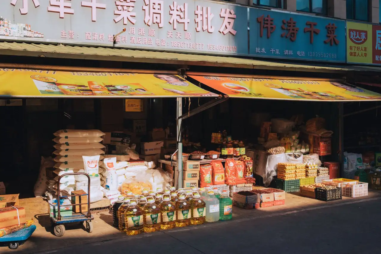 导航系统精密制造工艺对比：航天新长征大道技术路径解析